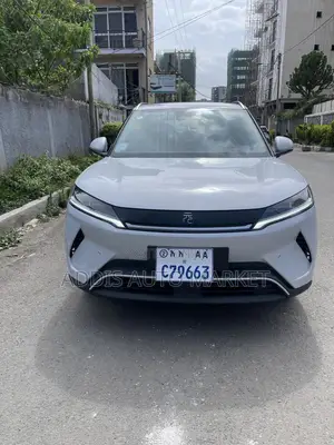 BYD Yuan Up 2025 Gray