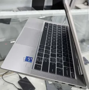New Laptop HP EliteBook 840 G8 16GB Intel Core i7 SSD 512GB