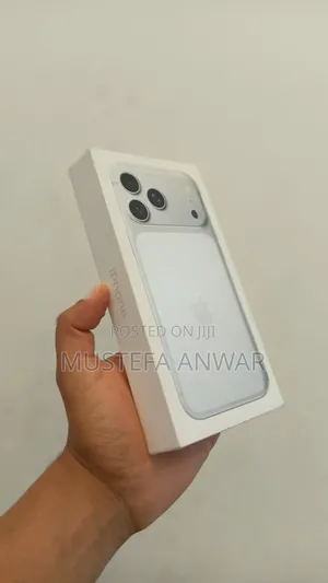 New Apple iPhone 17 Pro Max 256 GB Silver