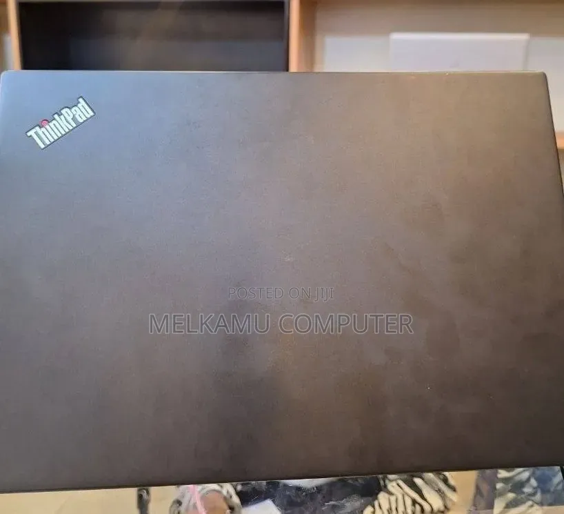 New Laptop Lenovo ThinkPad X390 16GB Intel Core i5 SSD 512GB