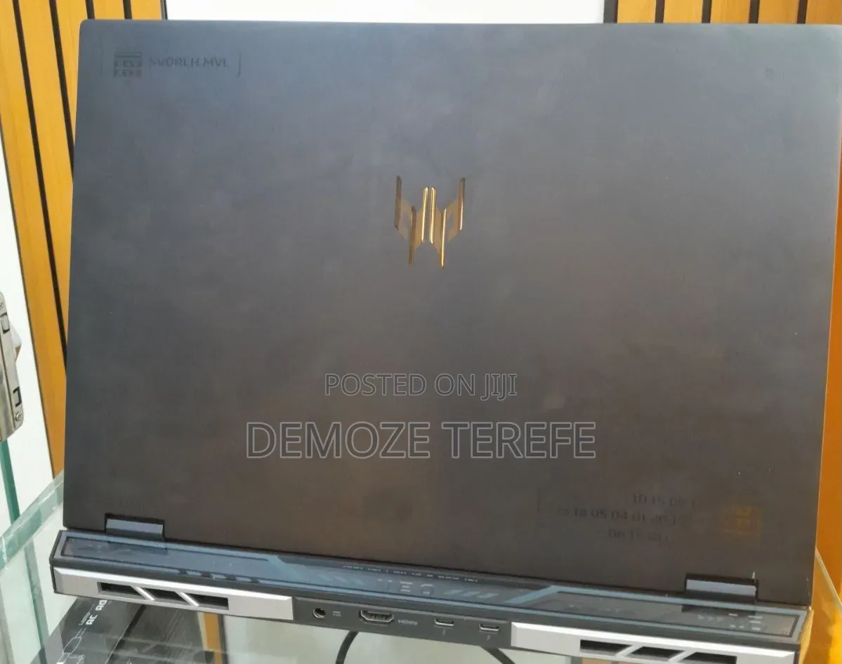 New Laptop Acer Predator Helios Neo 16 16GB Intel Core i9 SSD 1T