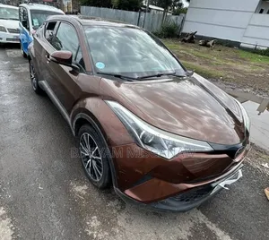 Toyota C-HR 2017 Brown