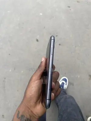 Apple iPhone 11 64 GB Blue
