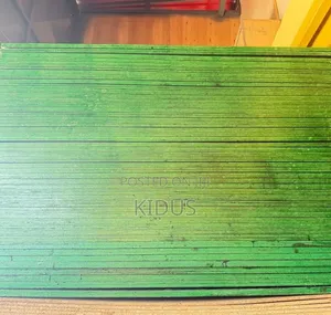 Green Playwood