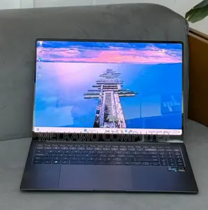 New Laptop Samsung Galaxy Book 2 16GB Intel Core i7 SSD 1T