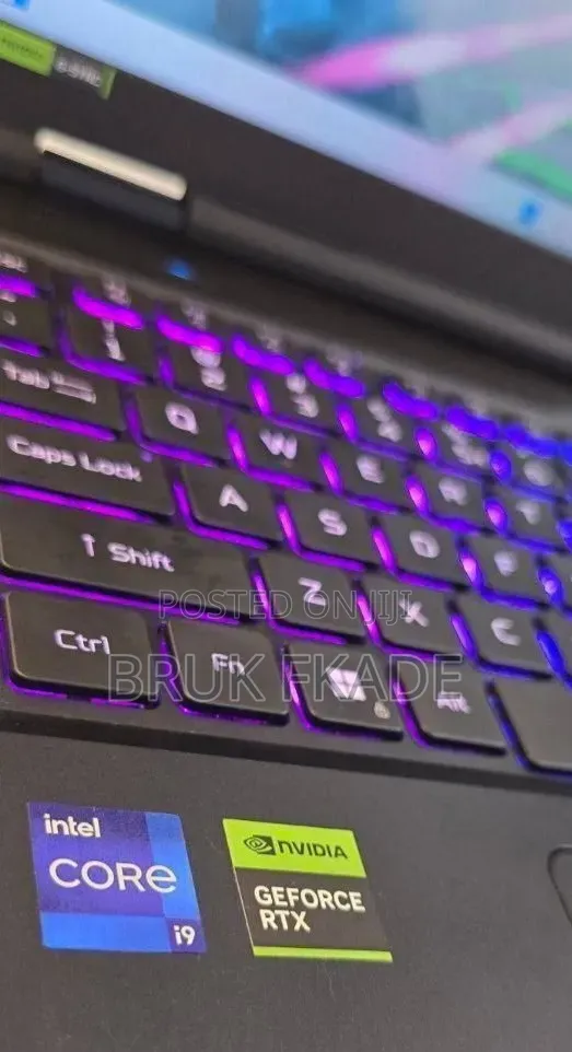 New Laptop Acer Predator Helios Neo 16 16GB Intel Core i9 SSD 1T