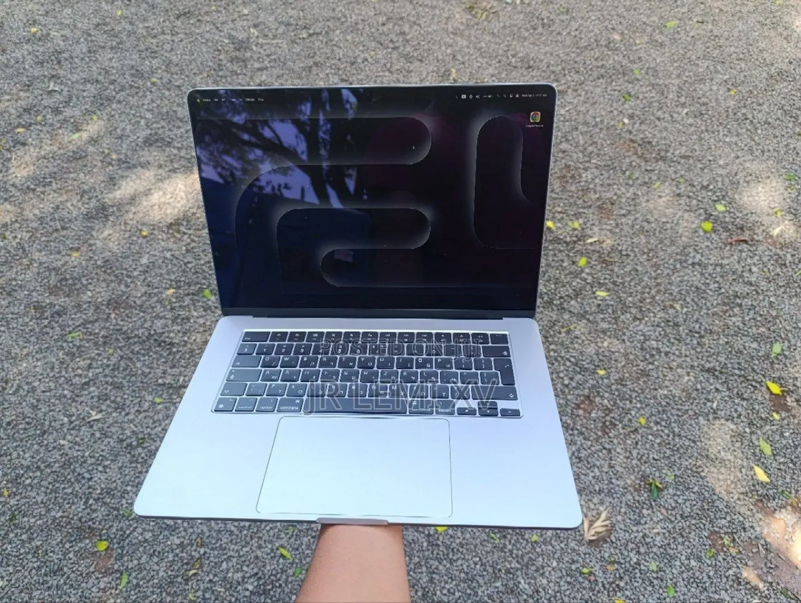 New Laptop Apple MacBook Air 2024 M3 8GB Apple M3 SSD 512GB