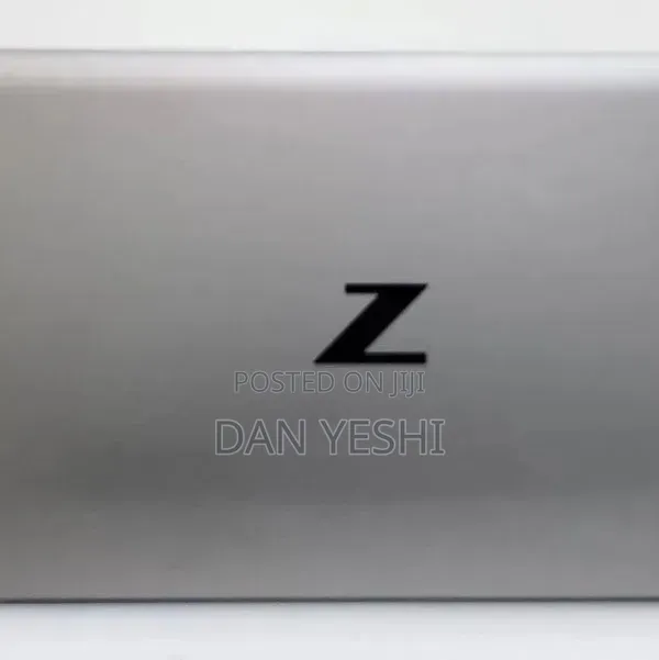 New Laptop HP ZBook Firefly 14 G7 16GB Intel Core i7 SSD 512GB