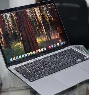 New Laptop Apple MacBook Air 2020 M1 8GB Apple M1 SSD 256GB
