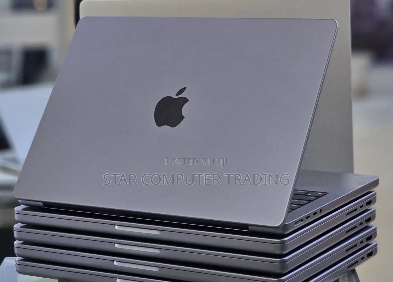 New Laptop Apple MacBook Pro M1 32GB Apple M1 Pro SSD 512GB