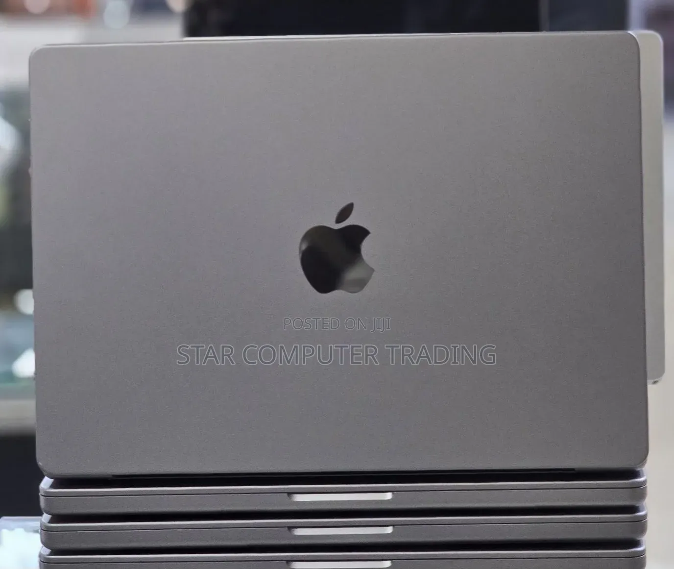 New Laptop Apple MacBook Pro M1 32GB Apple M1 Pro SSD 512GB