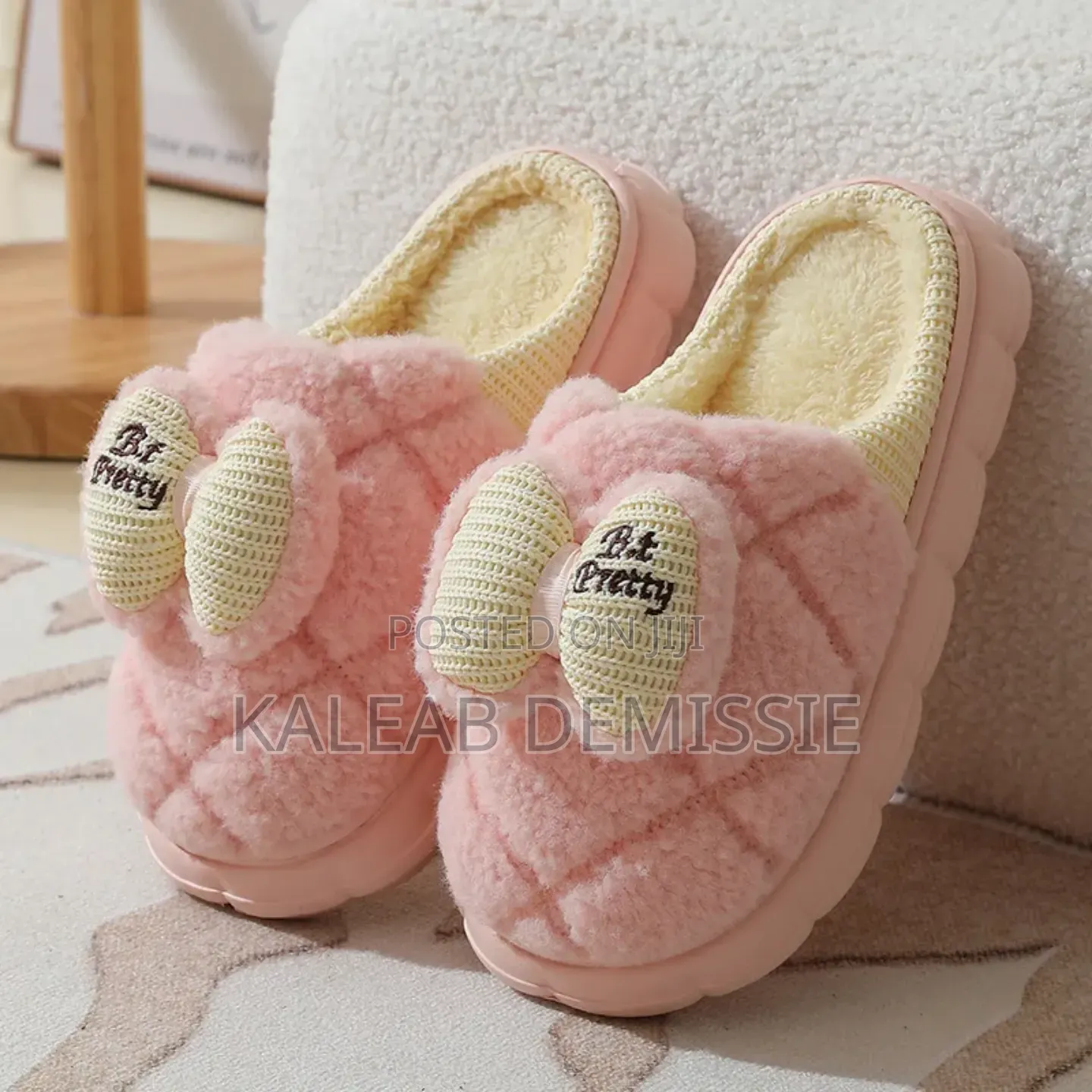 Women's Fluffy Slippers(Quilted Plush Slippers)
