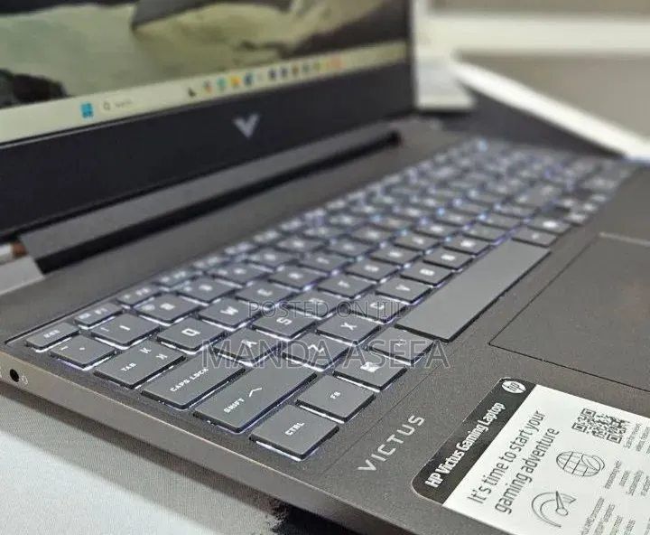 New Laptop HP Victus 15 16GB AMD Ryzen 7 SSD 512GB