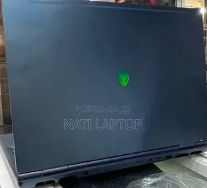 New Laptop Alienware X16 32GB Intel Core Ultra 9 SSD 1T