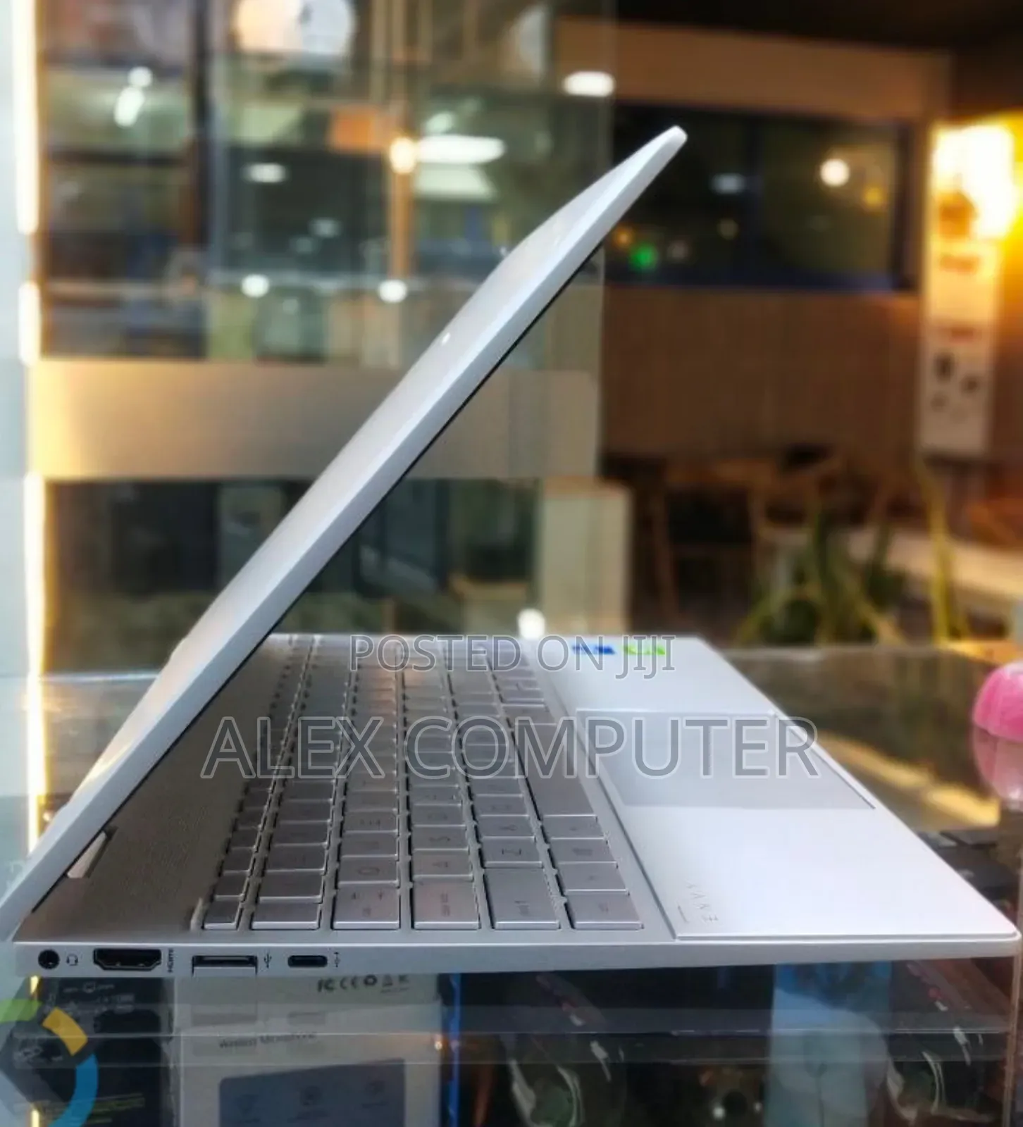 New Laptop HP Envy X360 16GB Intel Core i5 SSD 512GB