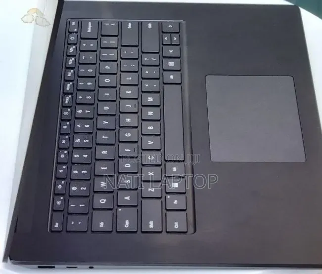 New Laptop Microsoft 16GB Intel Core i7 SSD 512GB