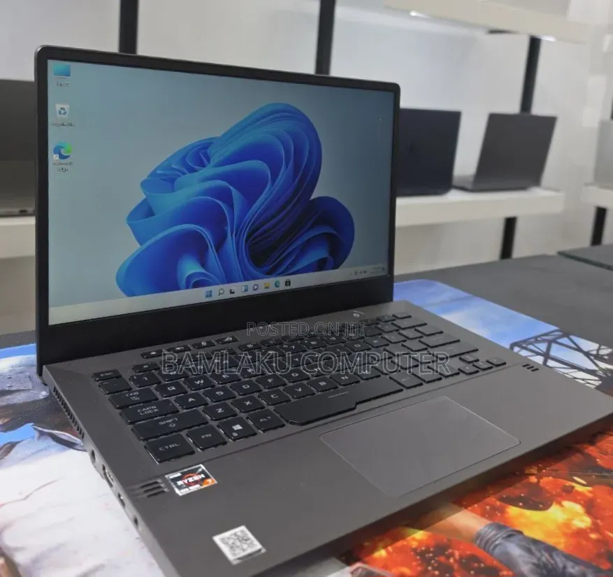 New Laptop Asus ROG Zephyrus G15 16GB AMD Ryzen 7 SSD 512GB