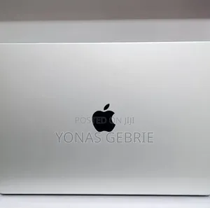 New Laptop Apple MacBook 24GB Apple M3 SSD 512GB