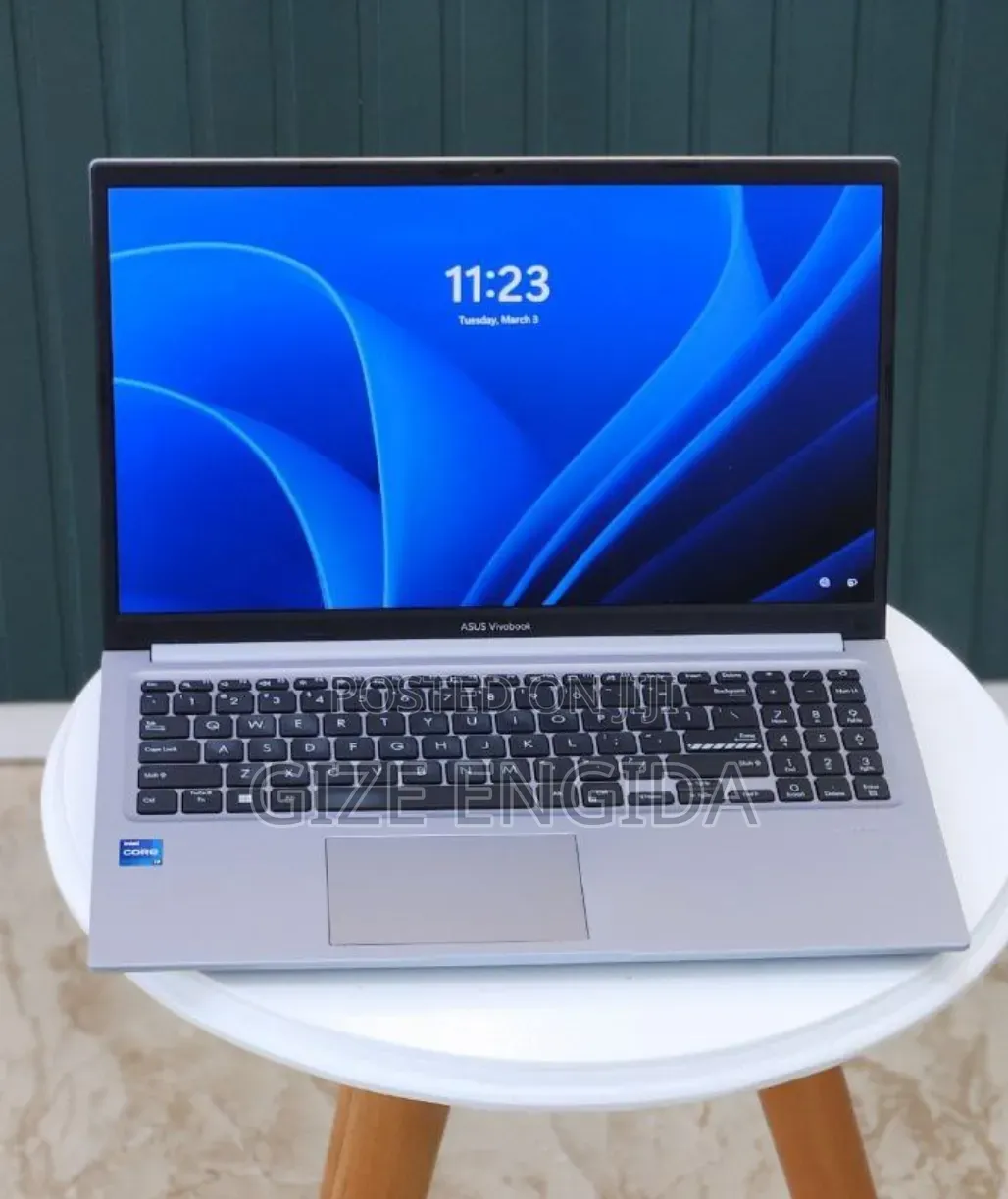 New Laptop Asus VivoBook 15 X505BA 16GB Intel Core i7 SSD 512GB