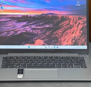 New Laptop Lenovo Ideapad 3 8GB Intel Core i5 SSD 256GB