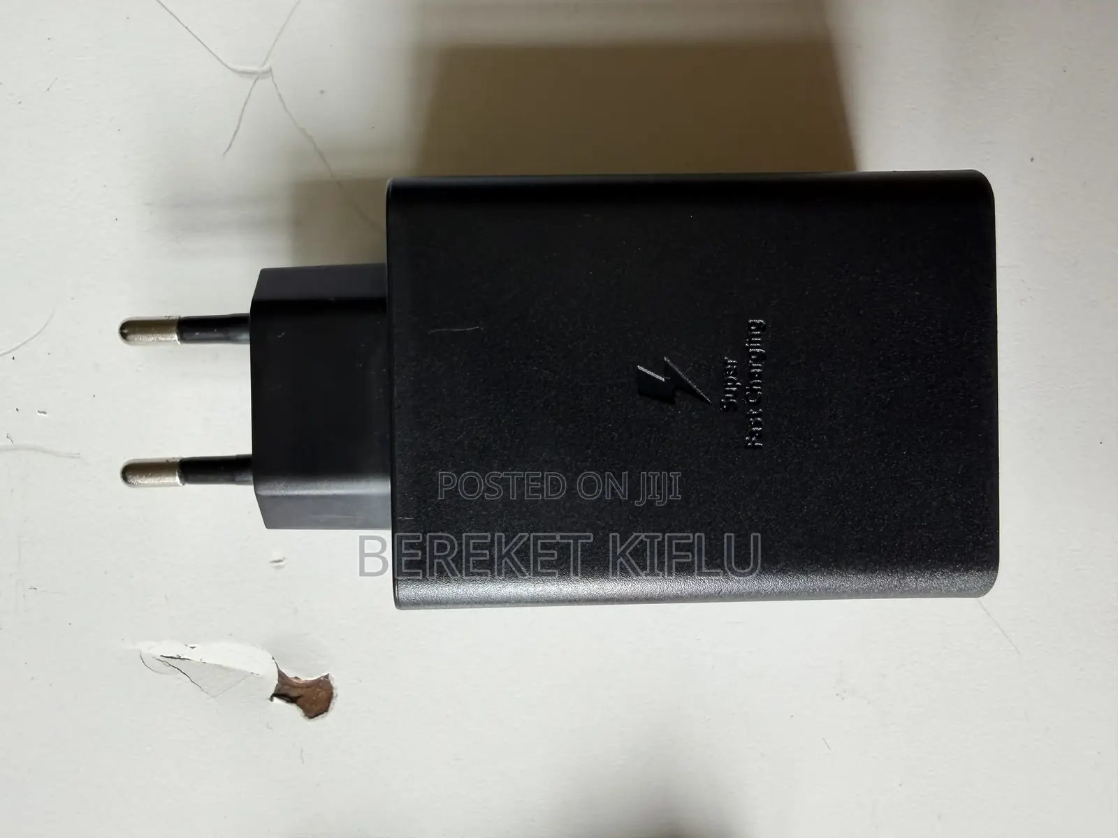 Samsung Mobile Phone 65w, 25w and 15w Super Fast Charger Unboxed