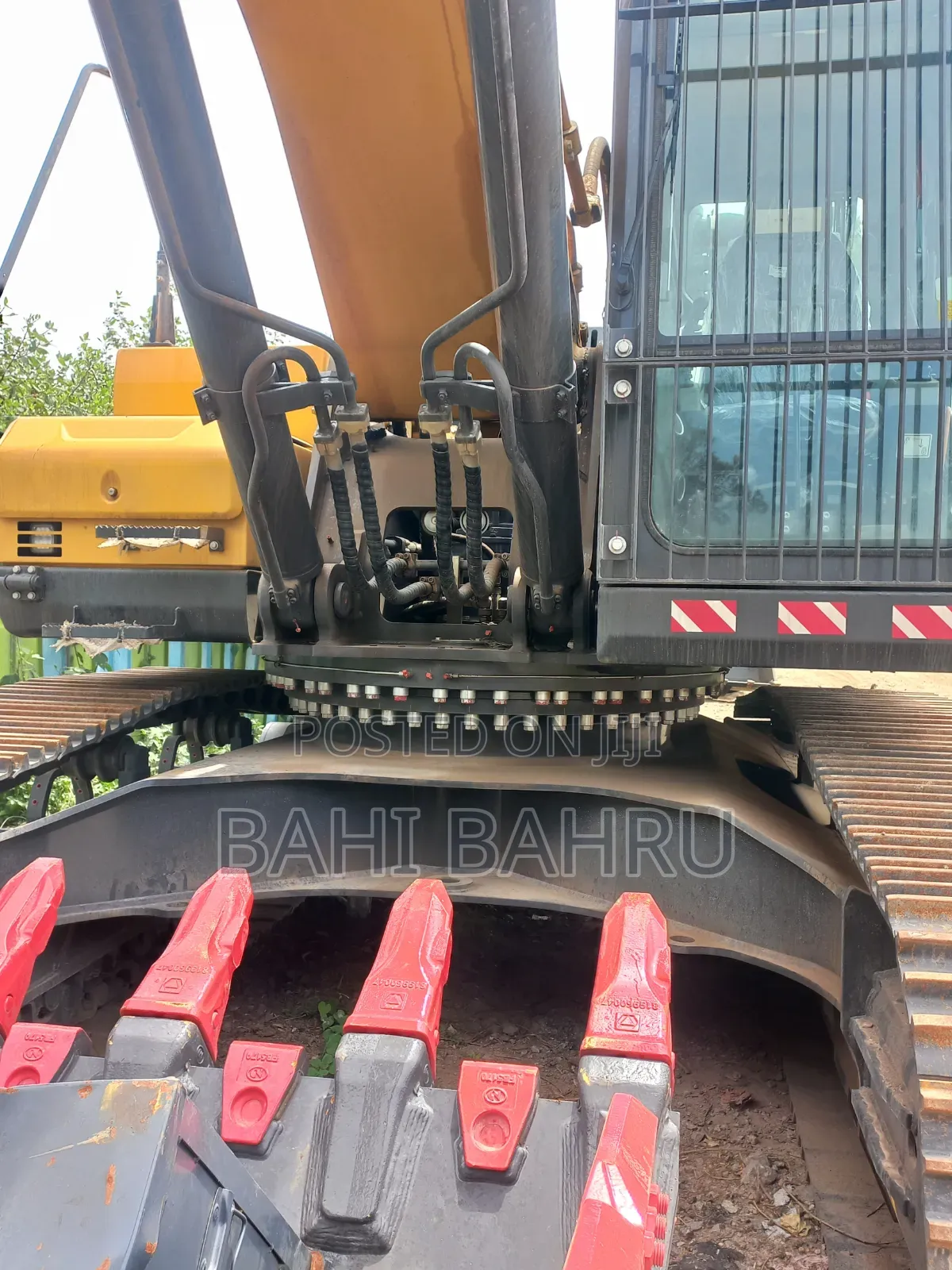 XCMG Excavator 70/30 Bank