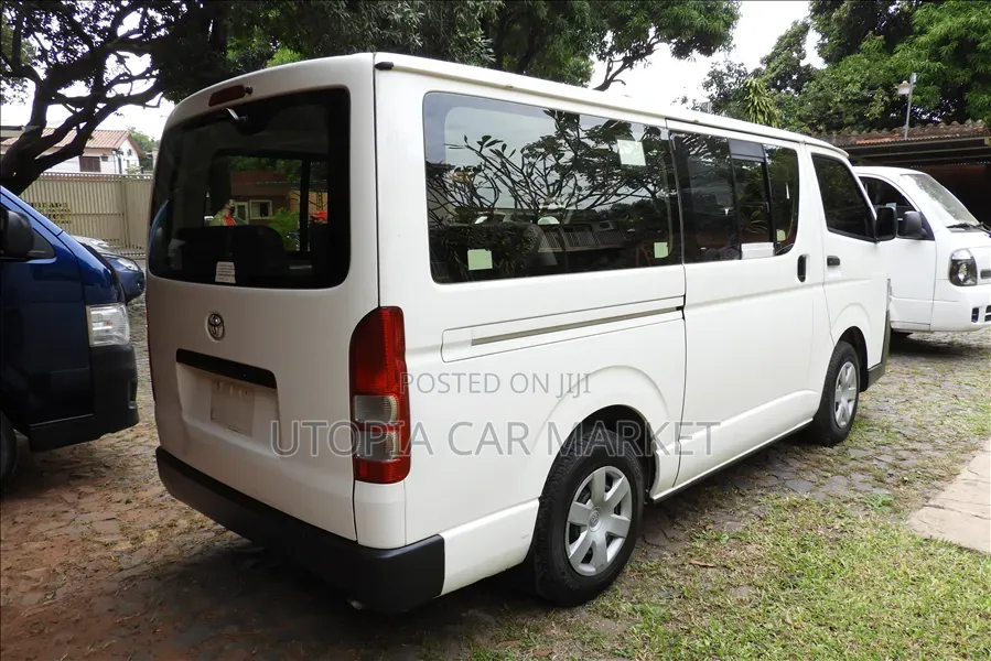 Toyota HiAce 2020 White