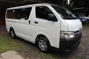 Toyota HiAce 2020 White