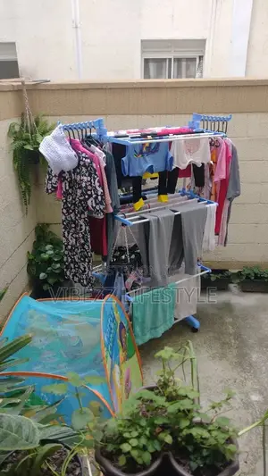 Large Capacity Portable Laundry Hanger – ሰፊ እና ተንቀሳቃሽ የልብስ መስቀያ