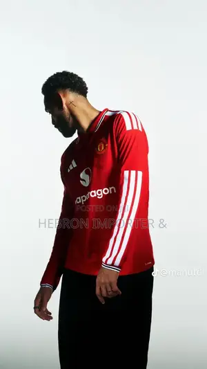 Manchester United 26/27 Home Jersey