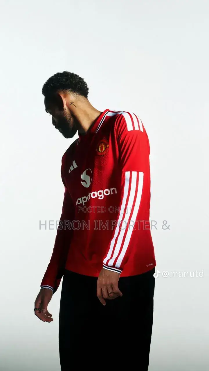 Manchester United 26/27 Home Jersey
