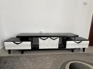 1.80 Laminated Tv Stand