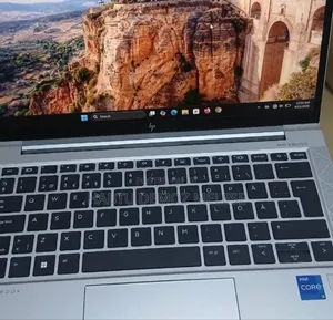 New Laptop HP EliteBook 840 G5 8GB Intel Core i5 SSD 512GB