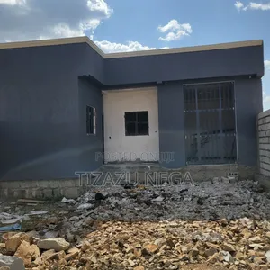 2bdrm House in Realestate, Gurage for sale