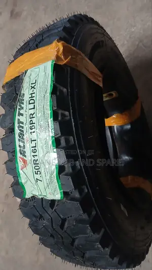 7.50r16lt Tire ₤የመኪና ጎማ