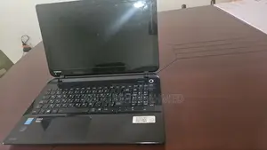 Laptop Toshiba Satellite L50 6GB Intel Core i5 SSD 1T
