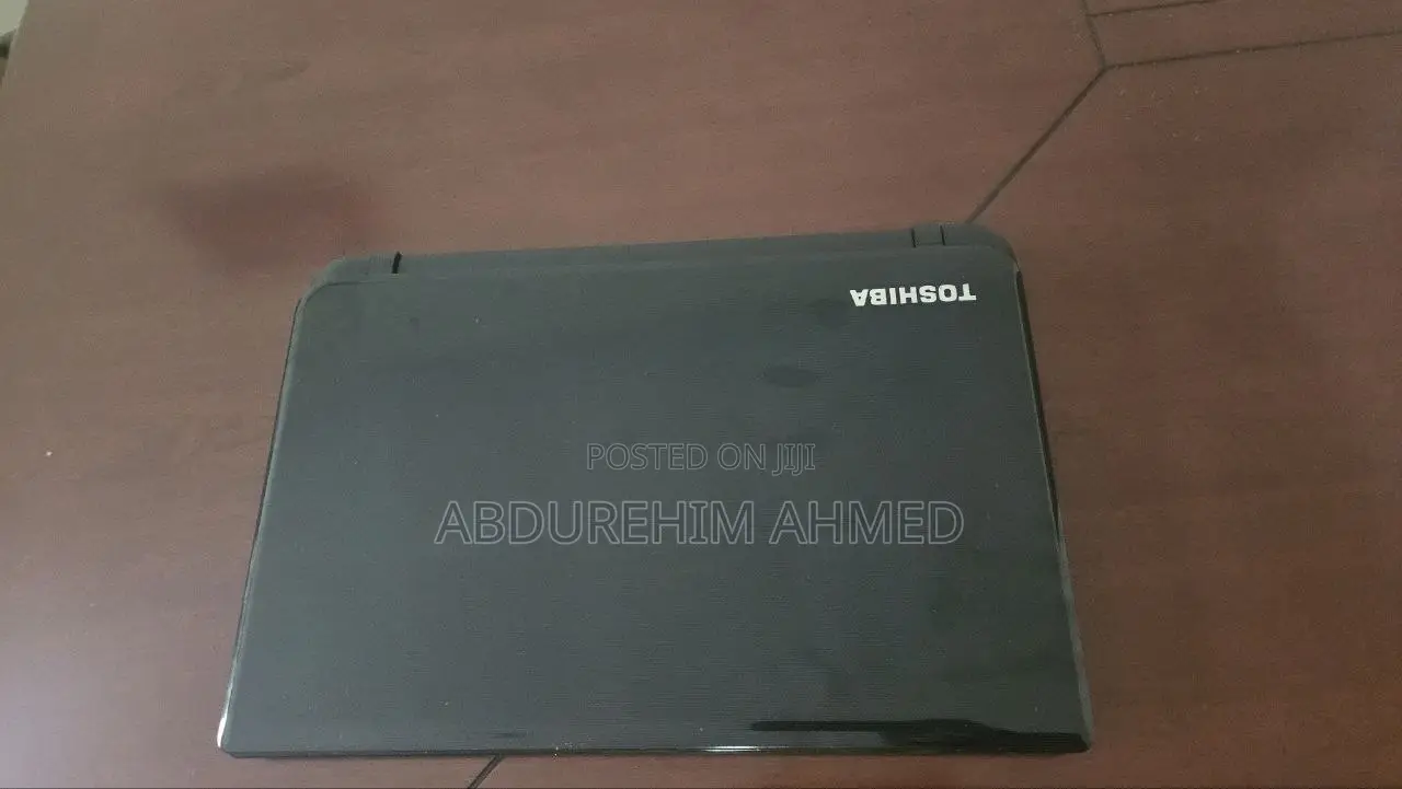 Laptop Toshiba Satellite L50 6GB Intel Core i5 SSD 1T