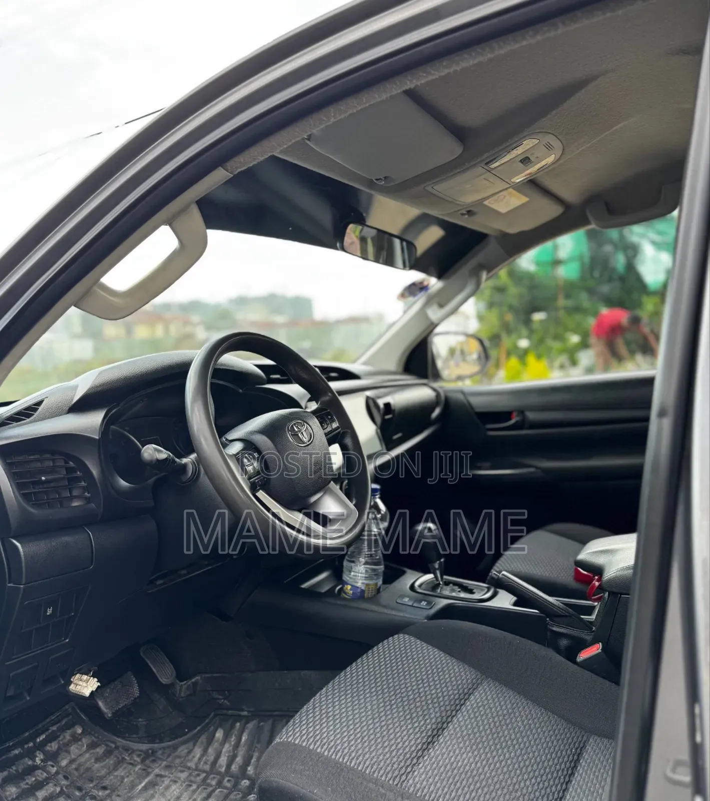 Toyota Hilux 2018 Gray