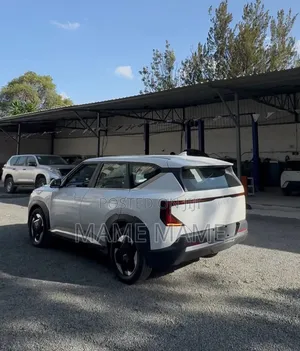 New Kia EV5 2025 White