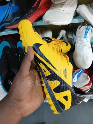 Mans Sport Shoes