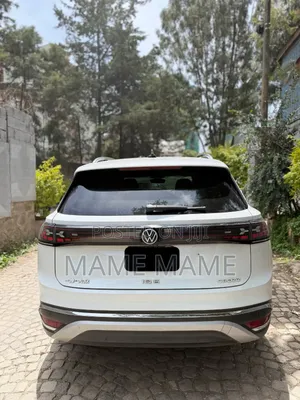 Volkswagen ID.6 2023 White