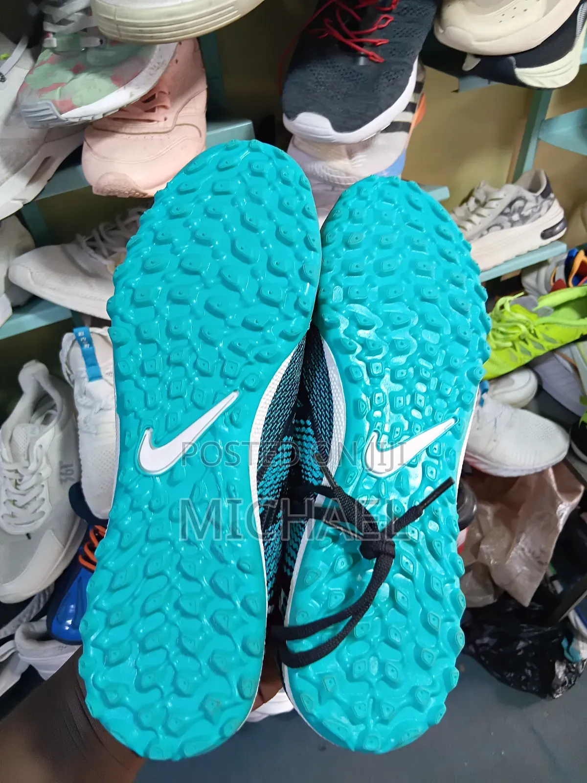 Flat Sport Shoes