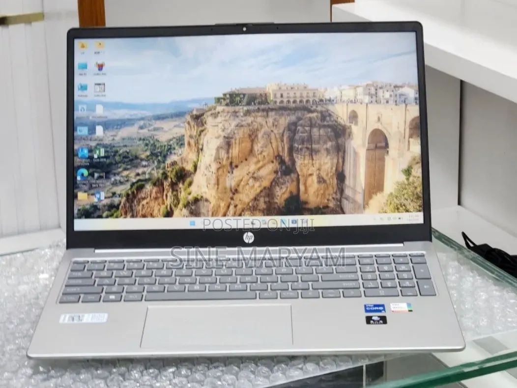 New Laptop HP Stream Notebook 16GB Intel Core i5 SSD 1T
