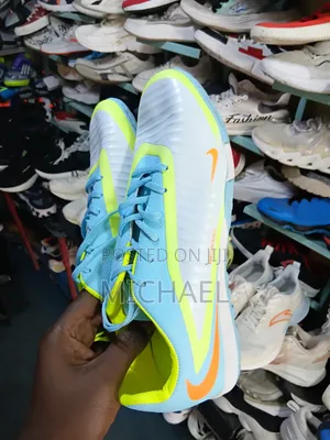 Mans Sport Shoes