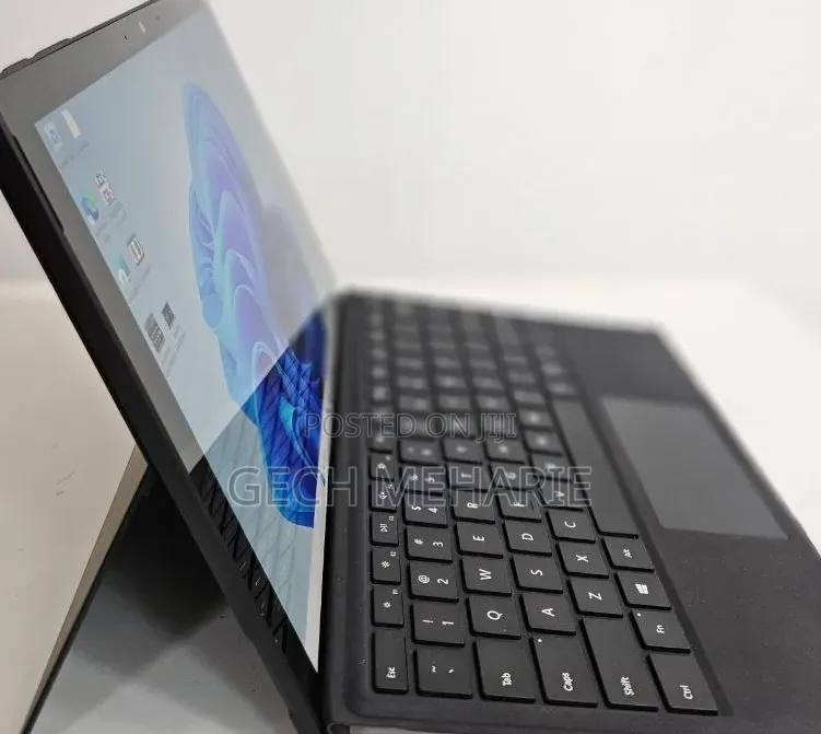 New Laptop Microsoft Surface Pro 7+ 16GB Intel Core i7 SSD 1T