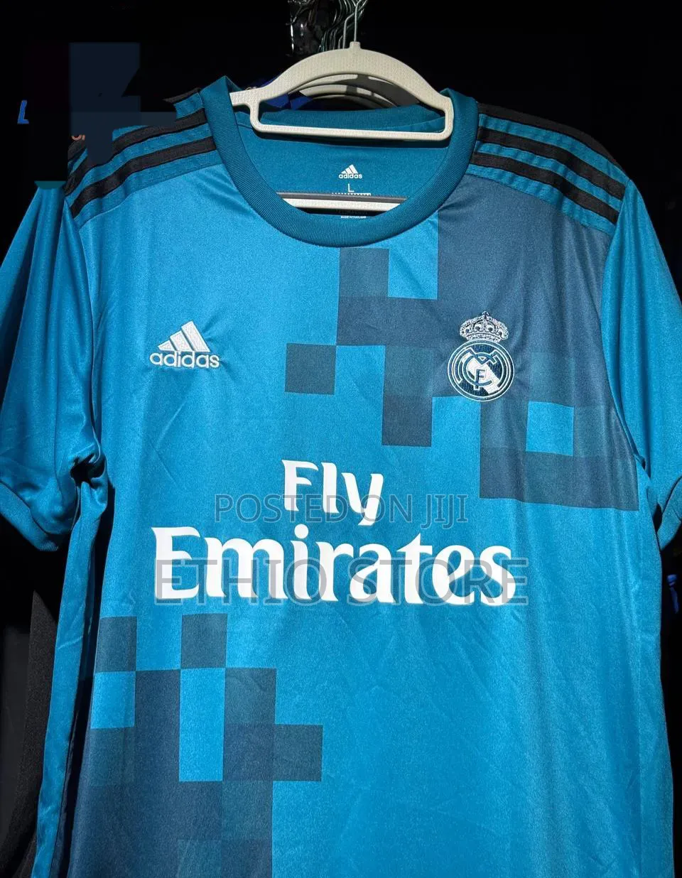 Real Madrid 2017/18 3rd Kit Available