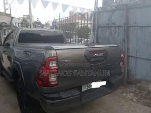 Toyota Hilux Revo Single Cab Deisel 2.4 RWD 2021 Gray