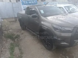 Toyota Hilux Revo Single Cab Deisel 2.4 RWD 2021 Gray