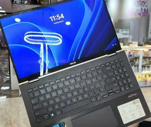 New Laptop Asus ZenBook Flip 14 UX461UN 16GB Intel Core i7 SSD 512GB