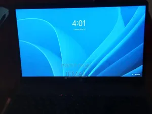Laptop HP 250 G10 8GB Intel Core i5 SSD 1T